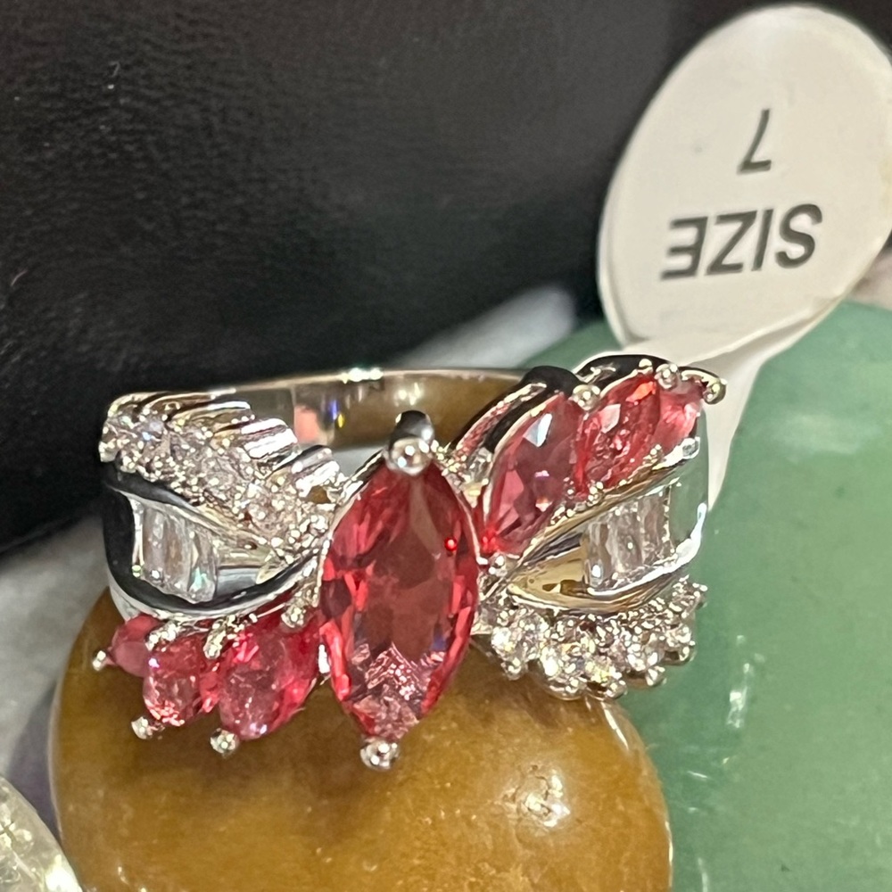 Source Unknown Silver Ring with Red Gemstones